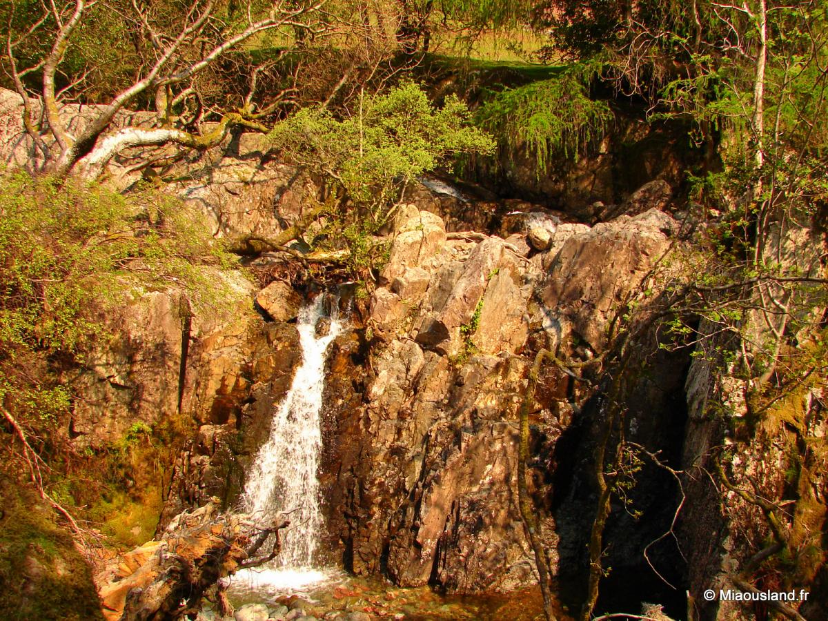 17 - The Pike - Waterfall