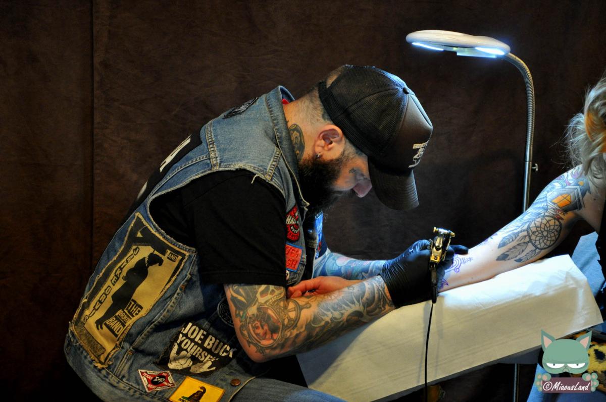 012 - MondialTatouage2015 - Phil Van Roy