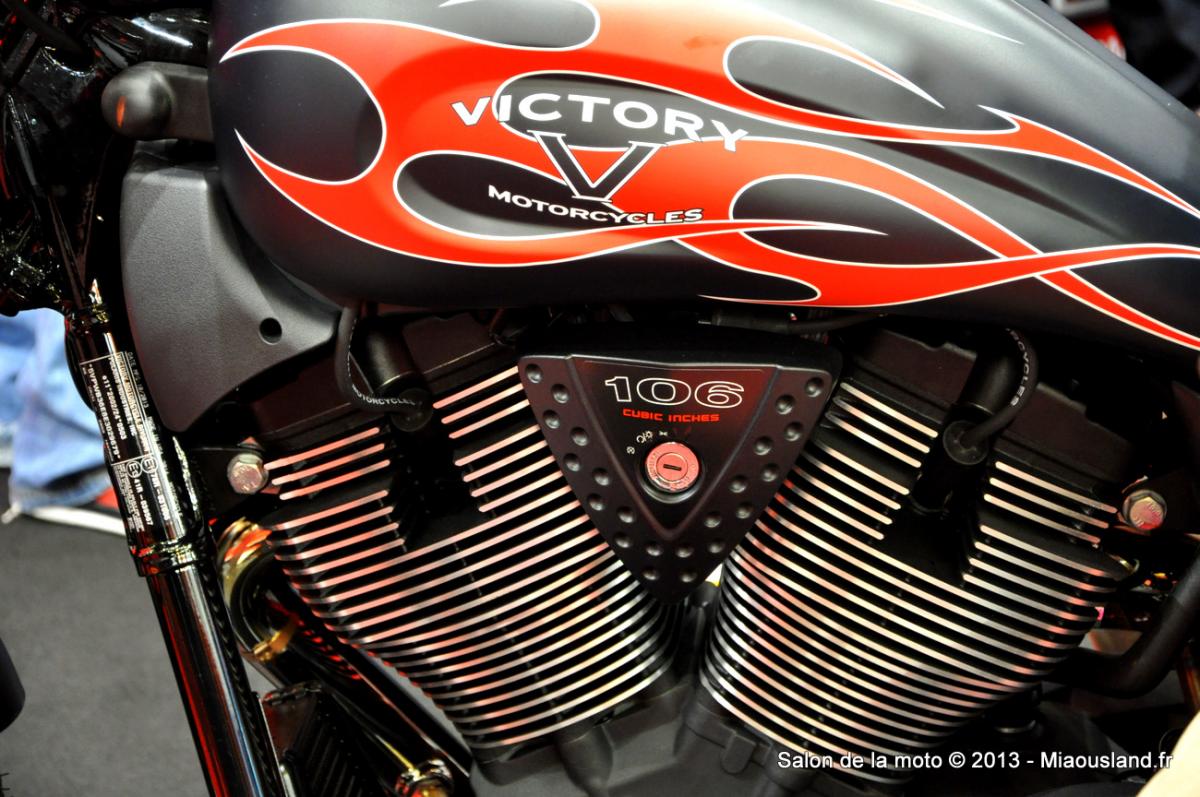 008 - Salon Moto 2013