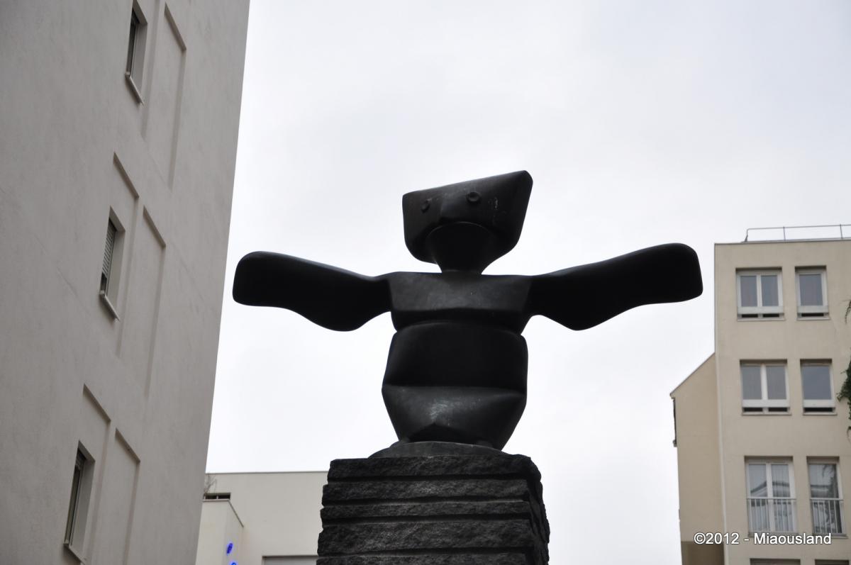 20 - Christmas in Paris