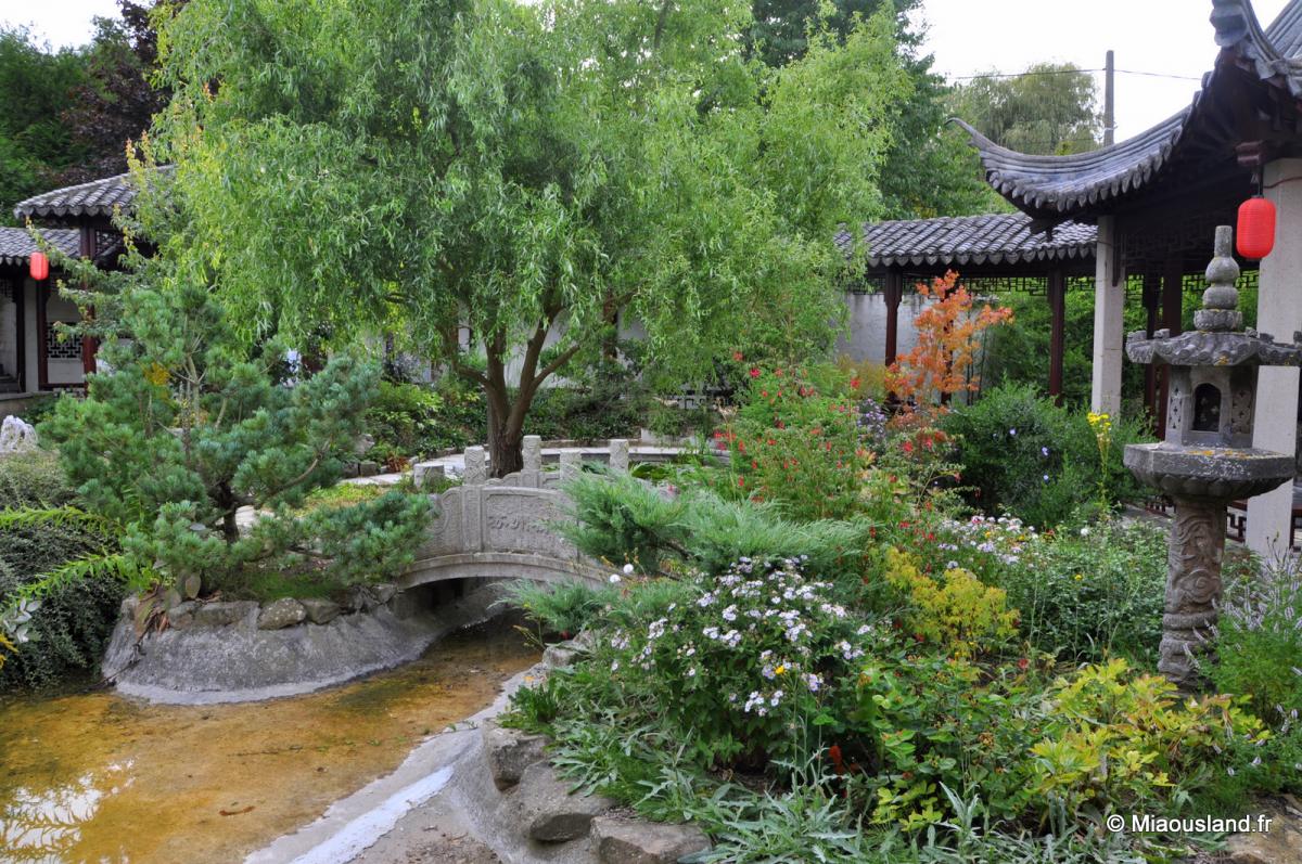 Jardin Yili 33