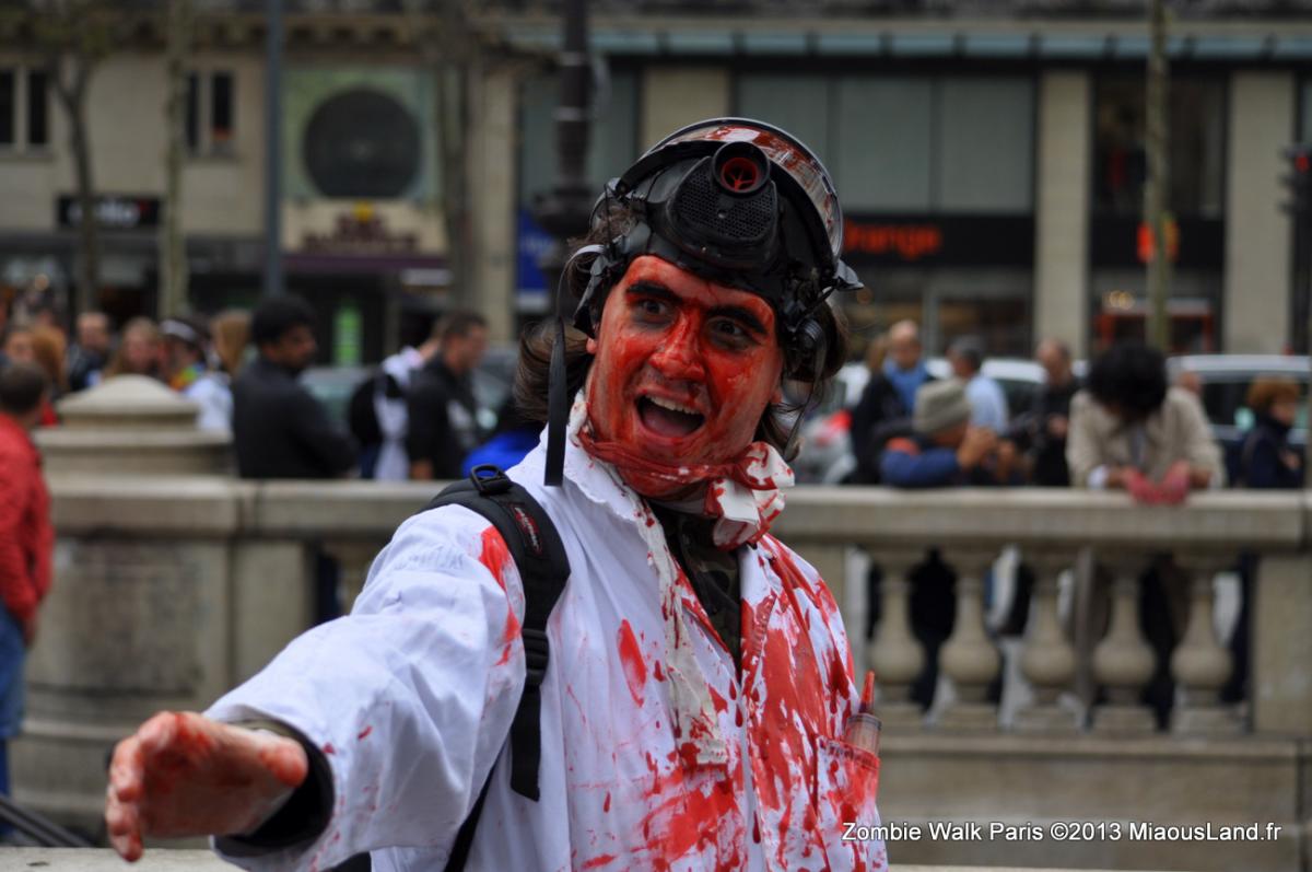 039 - Zombie Walk 2013