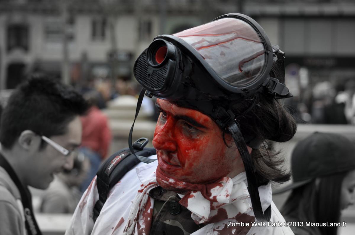 040 - Zombie Walk 2013