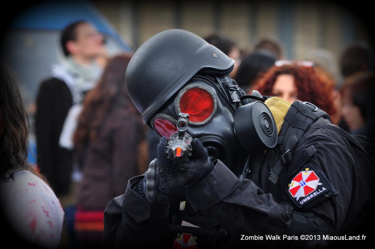 062 - Zombie Walk 2013